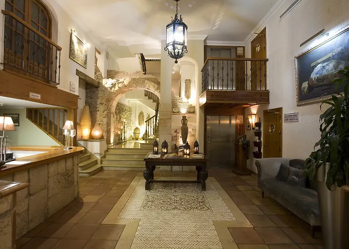 Hotel La Del Mar 4*