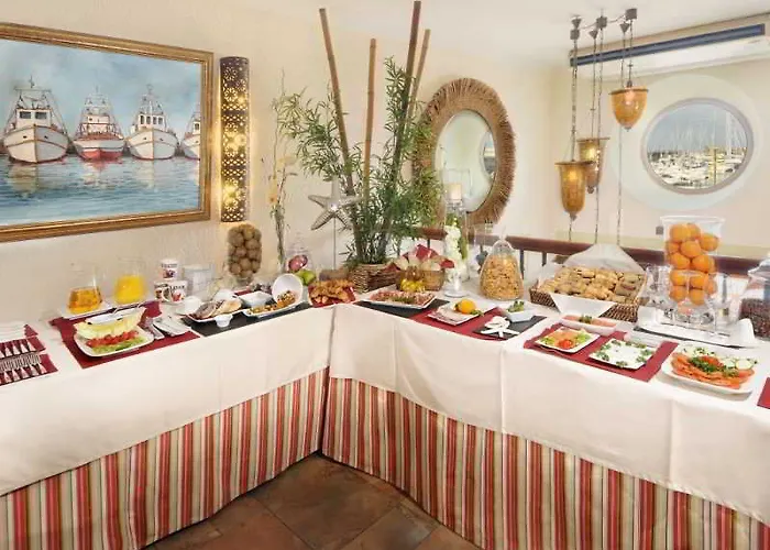 La Del Mar Hotel 4*