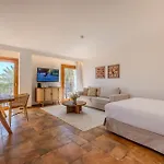 La Del Mar دينايا