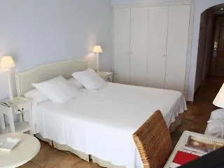 La Del Mar 4*