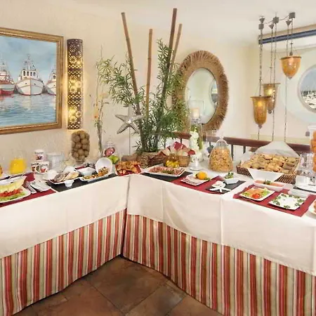 La Del Mar Szálloda 4*